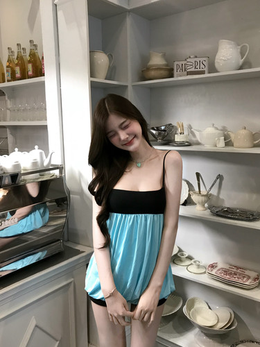 f16a20f8f7f8ff938ab6b3bb70cf3737.jpg