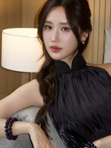f1e98426c408bae44d9c7ed90a0fda7f.jpg