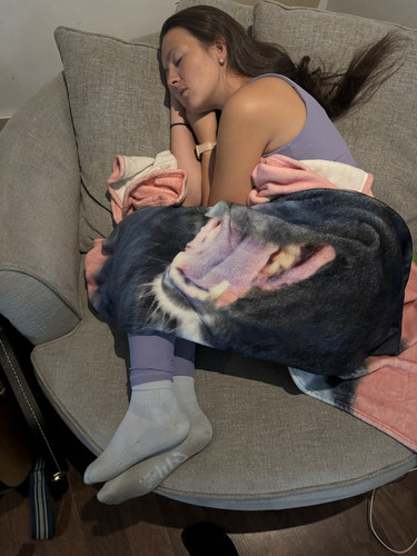 cYJNjfh1.jpg