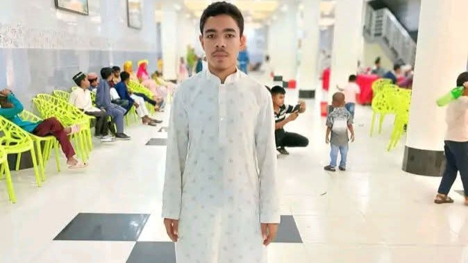 বাঁশখালীতে কিস্তি দিতে বেরিয়ে নিখোঁজ হাফেজ এমরান, পরিবারের আকুতি