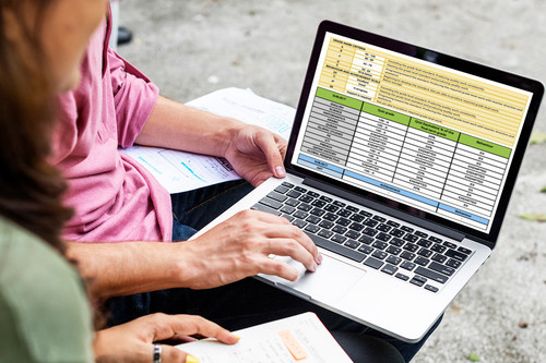 1710240384193 Choosing the Right Report Card Software for Your School A Feature by Feature Guide (1).jpg
