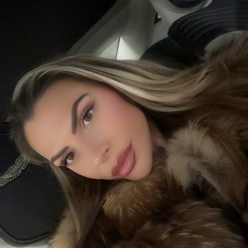 Alina.jpg