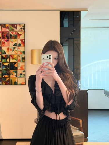 NONE photo DZHswXuFIq2 20260603 182519 712844749.jpg