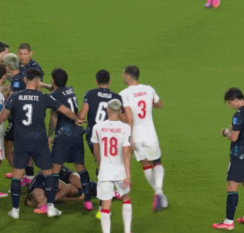 ezgif 55c70ba7eb3a9b02[1].gif