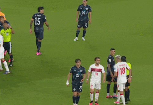 ezgif 516c61a618d0cd2d[1].gif