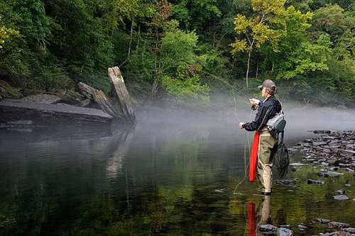 Fly Fishing Lodge Arkansas - White River Trout Club.jpg
