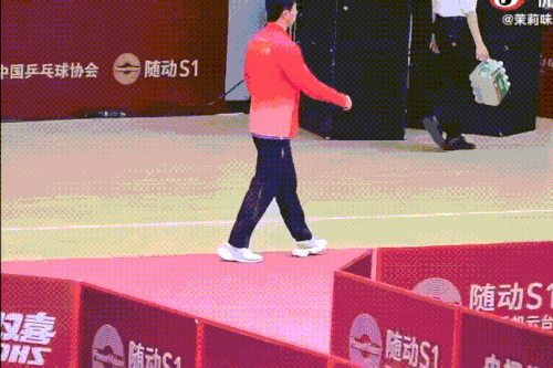 2fTIGpf.gif