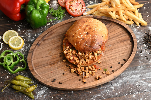 Chicken Tantuni in Tradional Turkish Bread3.jpg