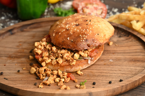 Chicken Tantuni in Tradional Turkish Bread4.jpg