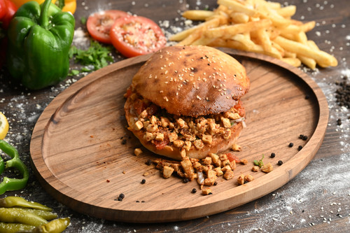Chicken Tantuni in Tradional Turkish Bread1.jpg