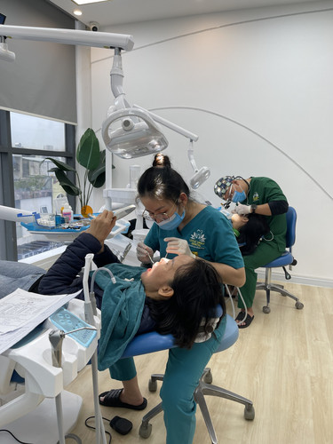 da nang dental clinic.jpg