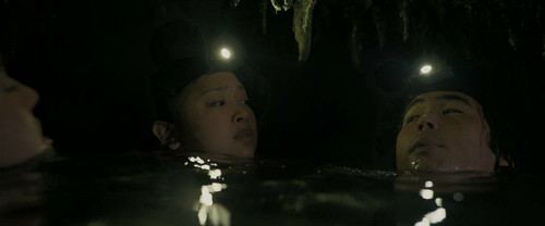 The.Devils.Mouth.2026.1080p.AMZN.WEB DL.CZ EN.DD+5.1.Atmos.H.264 FLUX.mkv 20260729 102141.748.jpg
