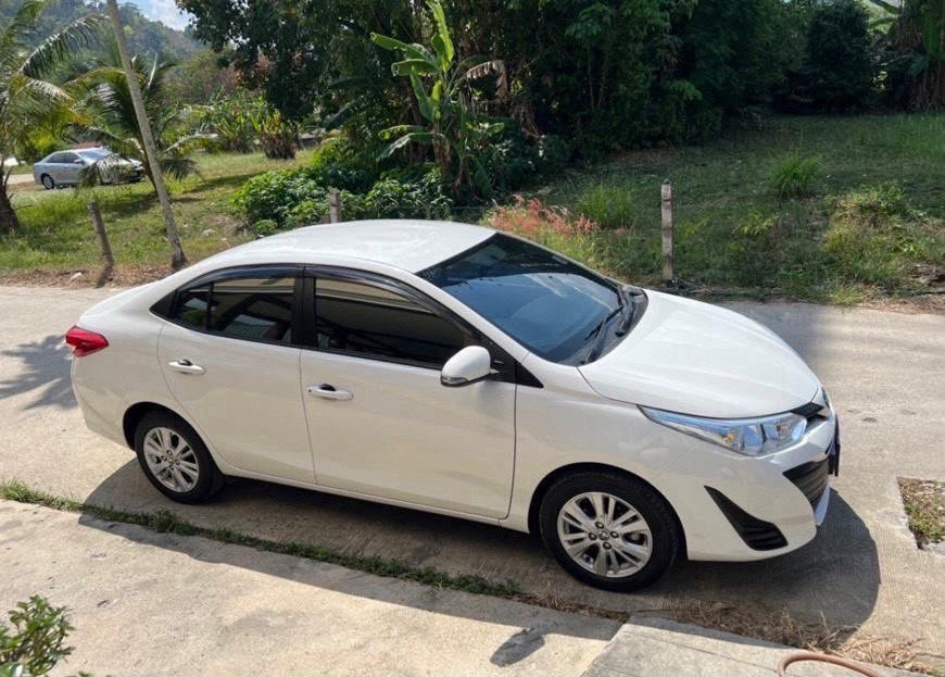 Toyota Yaris Ativ