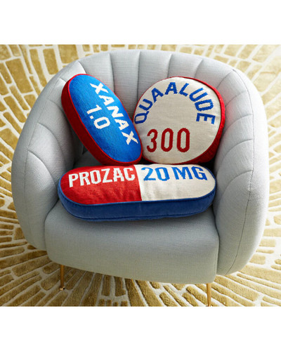 7 667bed97420ee png 700 bordered.jpg