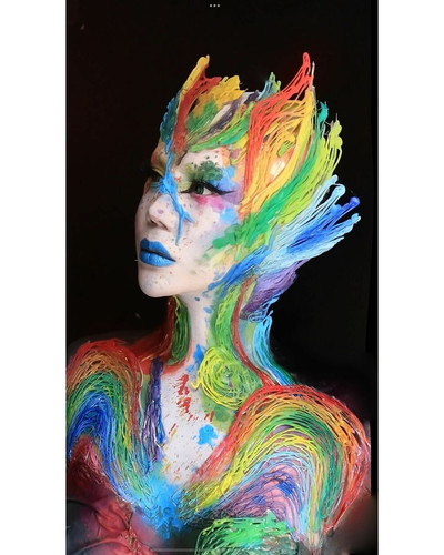 Makeup artist can transform into scary monsters 51 Pics 651e6e3346d6b 700 bordered.jpg