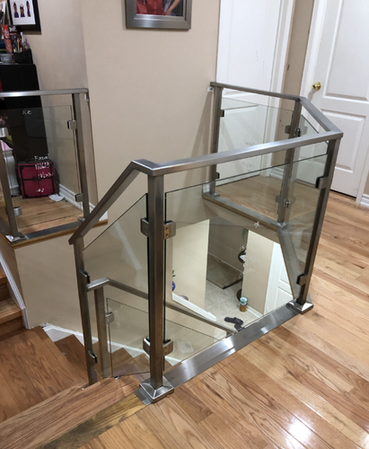Stainless Steel Railings | Custom Railing Solutions.png