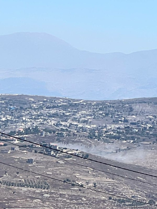 صورة| قصف مدفعي إسرائيلي يستهدف بلدة حولا جنوب لبنان...