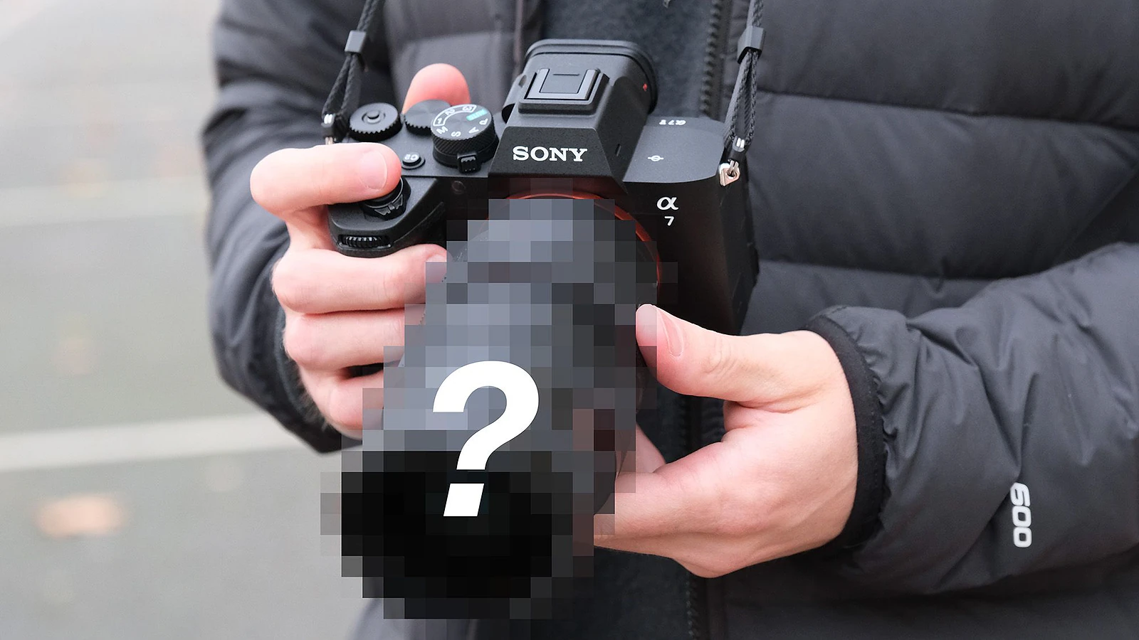 Sony 100-400mm f/5.6-8 FE: Ống Kính Siêu Tele Giá Mềm Có Thể Cháy Hàng - Hình 1