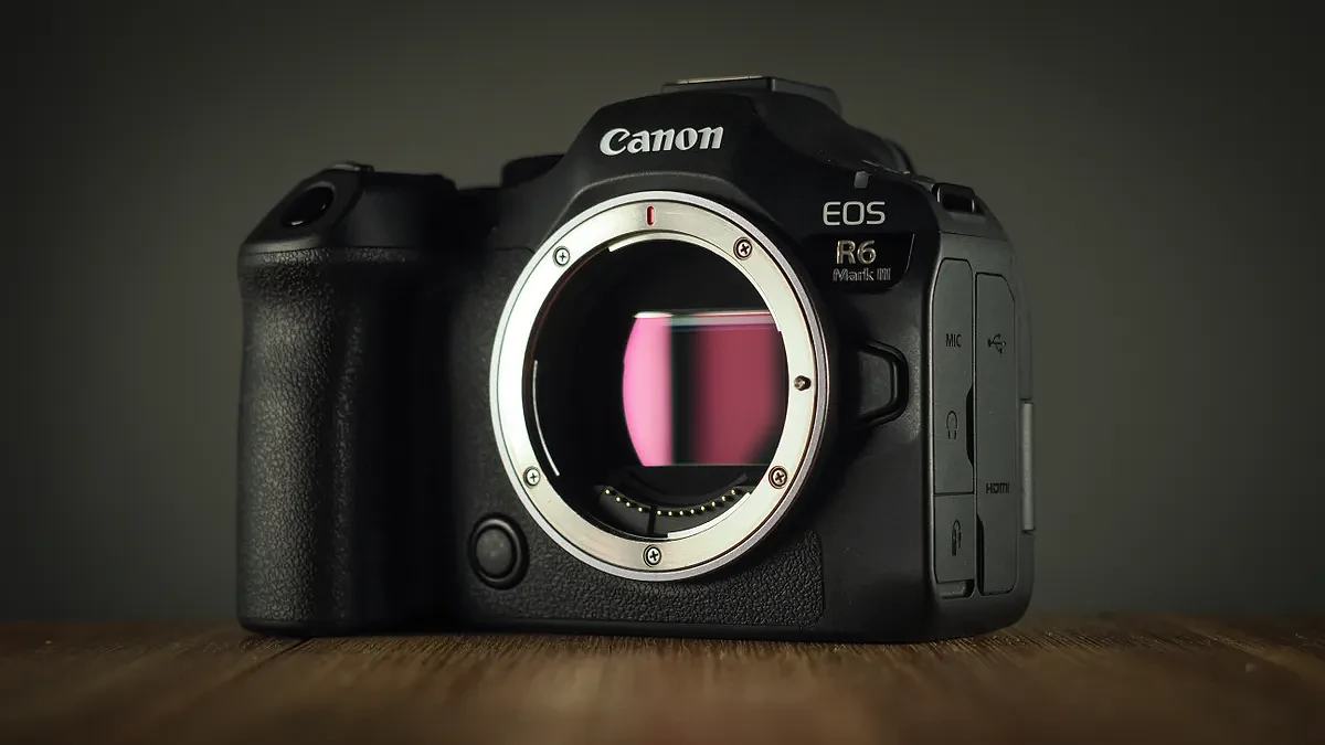 Canon EOS R6 Mark III on a wooden surface