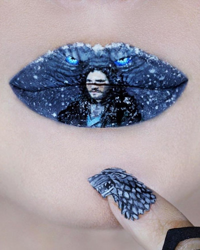 Makeup artist draws pop culture scenes on her lips and the result is fantastic 5ccbe21e61d58 880.jpg
