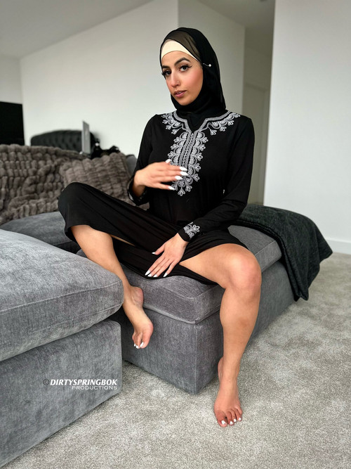 Aaliyah Yasin Feet 7885136