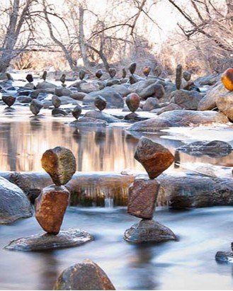 gravity stone balancing michael grab 4 (1).jpg
