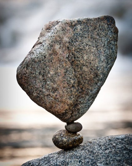 gravity stone balancing michael grab 8.jpg