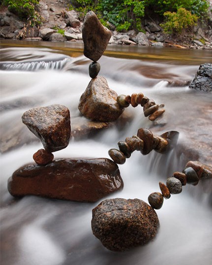 gravity stone balancing michael grab 2.jpg