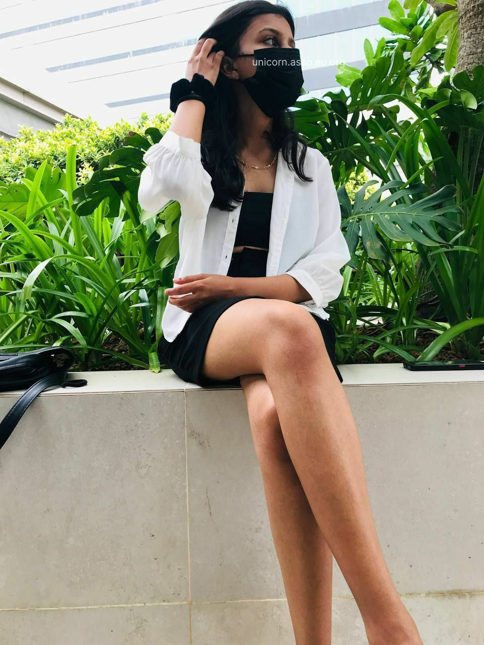25