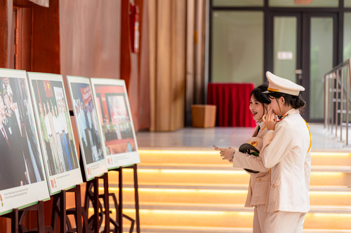 Kỷ niệm 80 năm Lực lượng An ninh đối ngoại | Nguyễn Lê