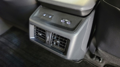 Toyota BZ4X Rear Aircon And USB.jpg