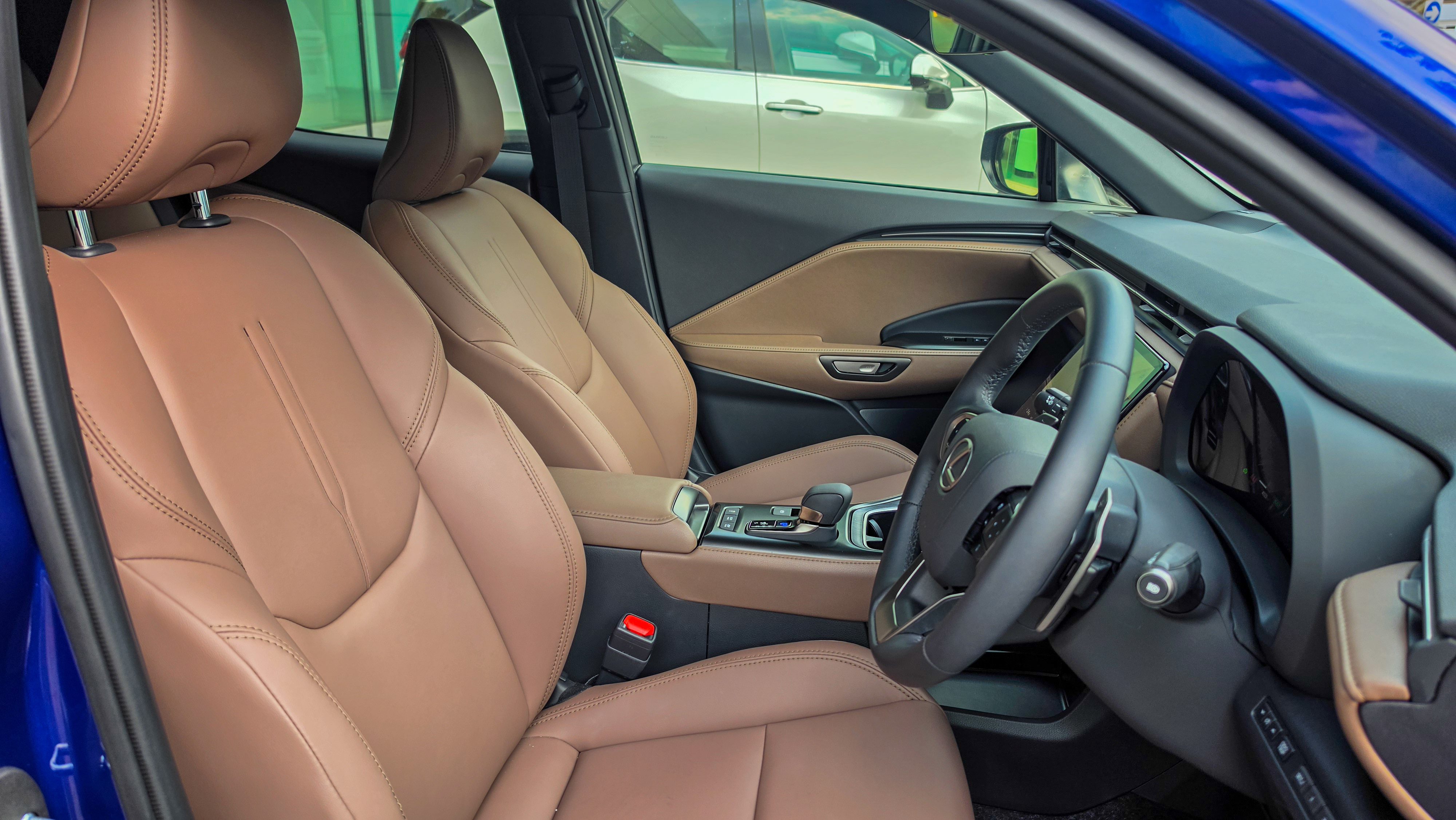 Lexus LBX front seats