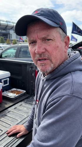 wm doug tailgate up.jpg