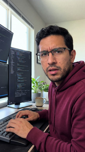 dev08 diego terminal triplemonitor up.jpg