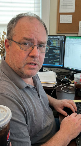 dev14 doug dadbod dualmonitor up.jpg