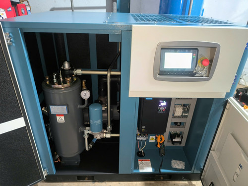 HOÀN THÀNH LẮP BỘ 30HP CAO ÁP CTY HOÀNG DŨNG PHÁT 5.1