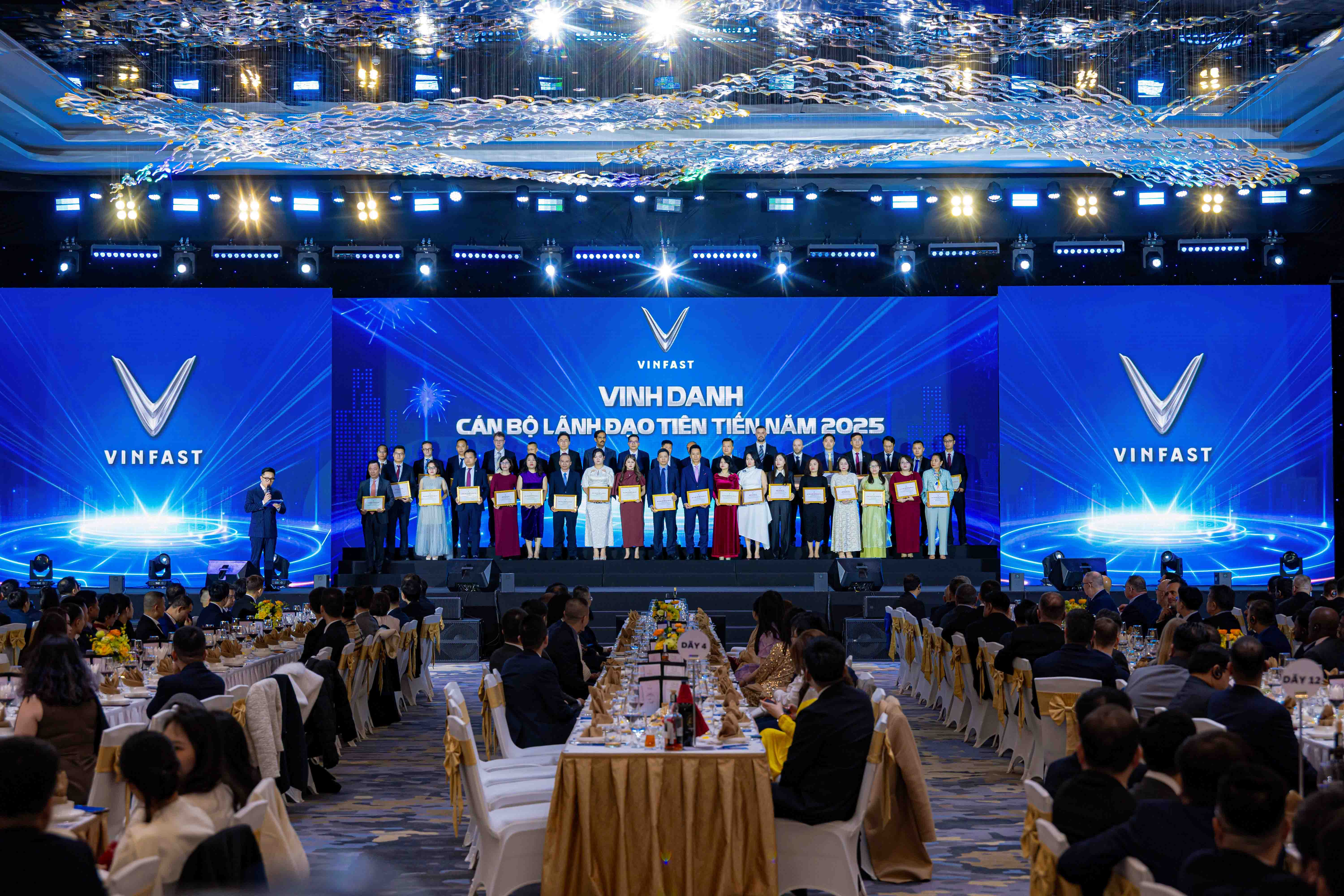 Hội thảo & YEP VinFast | VinLive