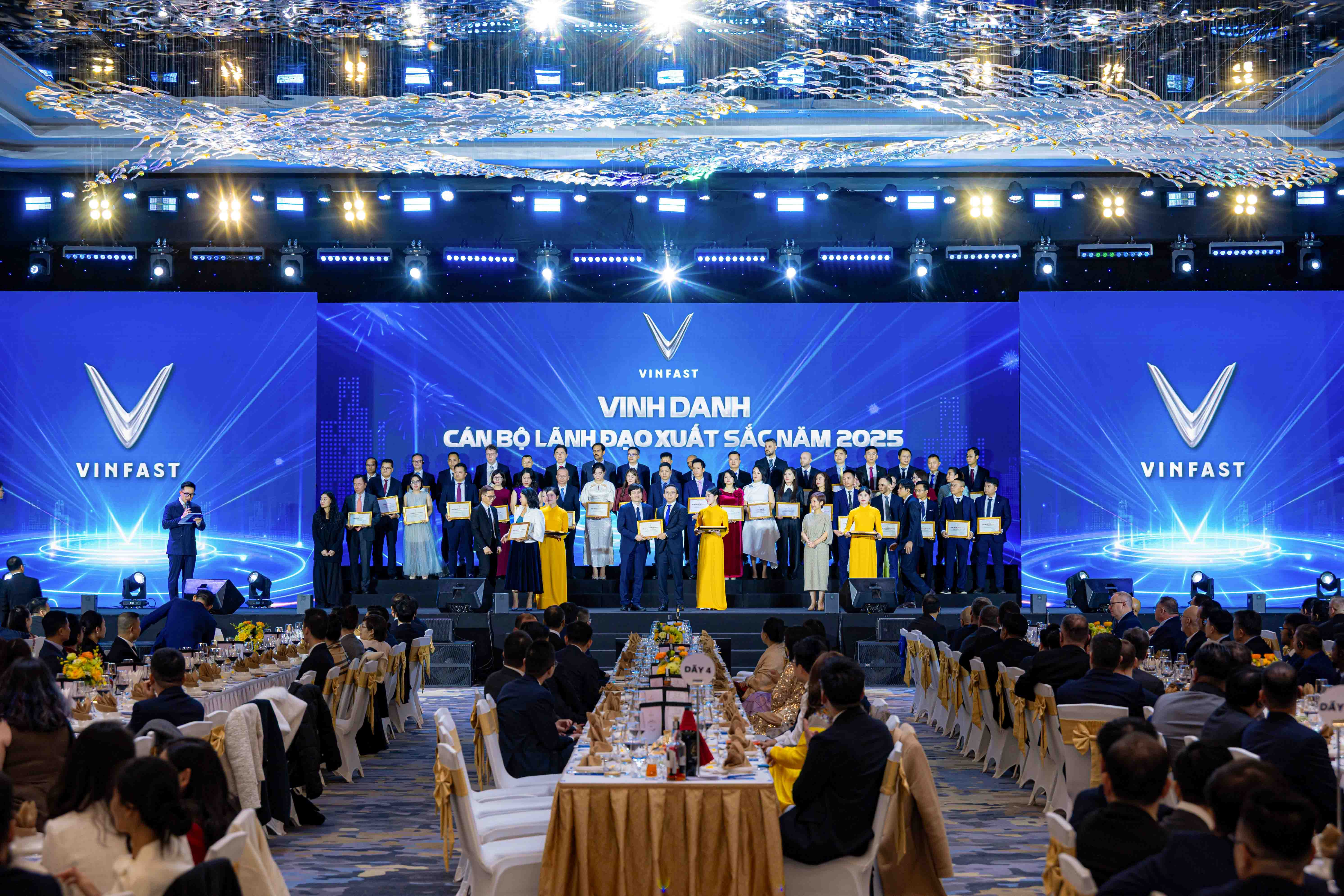 Hội thảo & YEP VinFast | VinLive