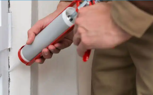 Window Caulking Services.png