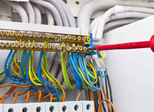 Electricians In Anaheim Ca.jpg