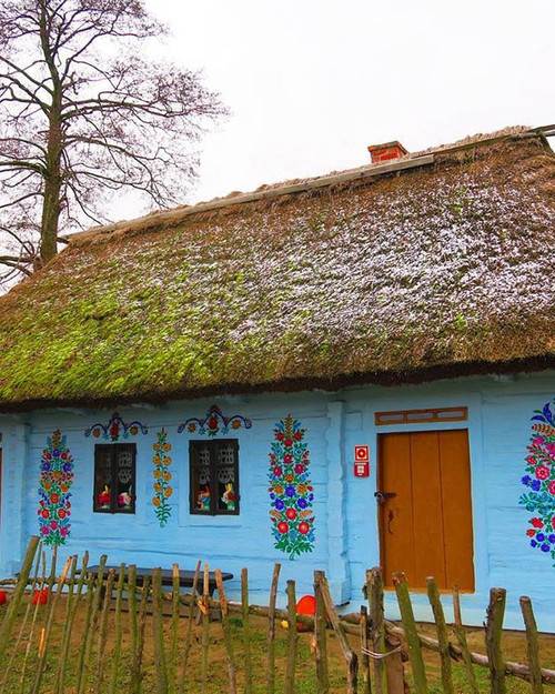 polish village floral paintings zalipie33 5892f4afb6d94 880.jpg