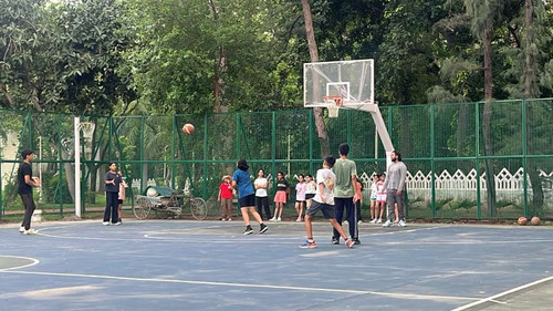 5b9b82427d35.jpg