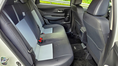 Toyota Vios 2026 Rear Seats.jpg