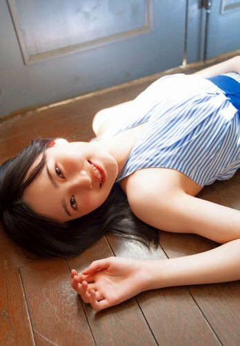 middle resize 0.jpg