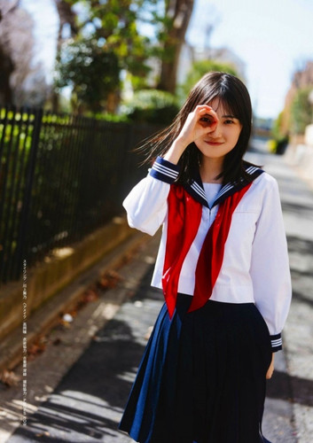 middle resize 0 (21).jpg