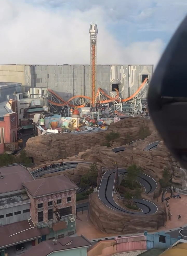 Genting SkyWorlds (Fox World Malaysia) construction updates