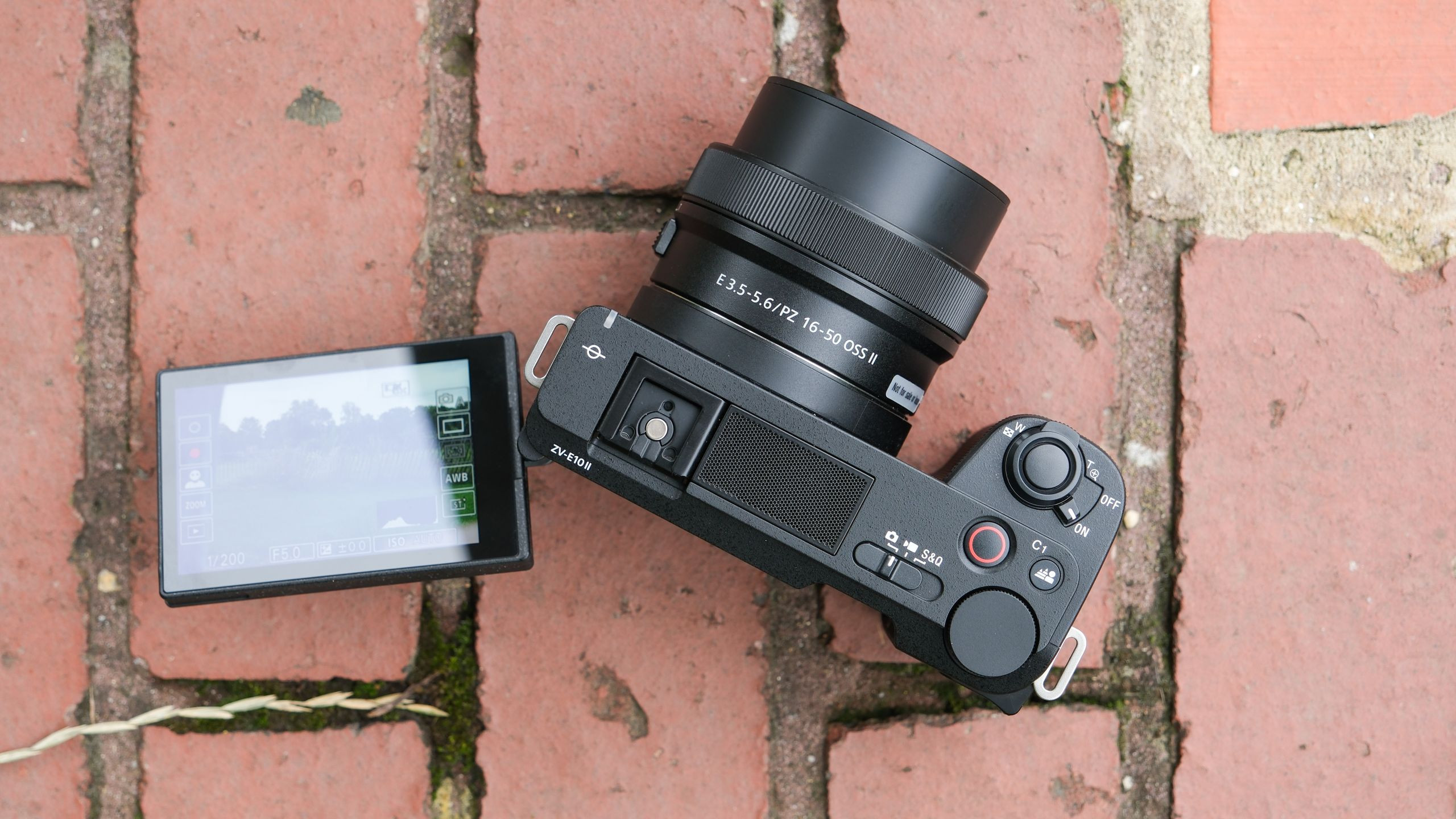 Đánh Giá Sony ZV-E10 II: Vlog 4K Hoàn Hảo Dưới 1.000 USD