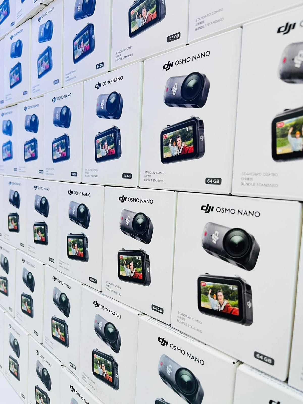 DJI Osmo Nano: Camera hành trình nhỏ gọn đa năng