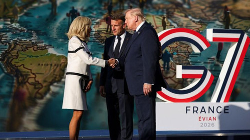 The Great Power Shift: G7 vs. BRICS and the Rise of Middle Powers