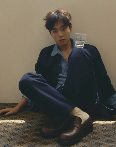 Park Jihoon for Citer September 2025 Week 14 Issue documents 7.jpg
